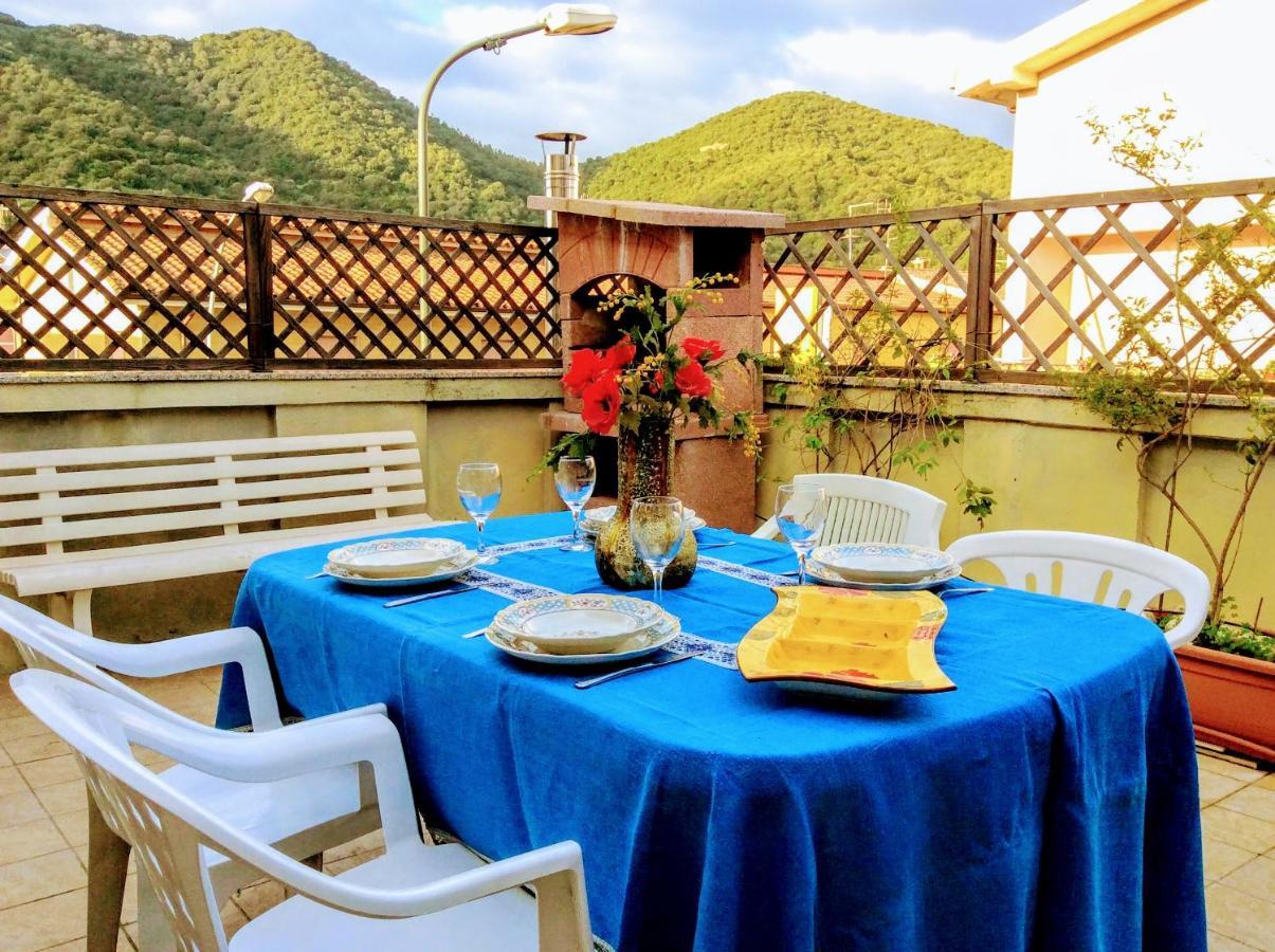 Casa Vacanze Sole E Mare Teulada Exterior photo